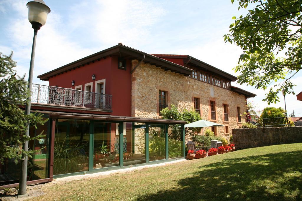 Hotel Palacio De La Vinona Oviedo Exterior foto